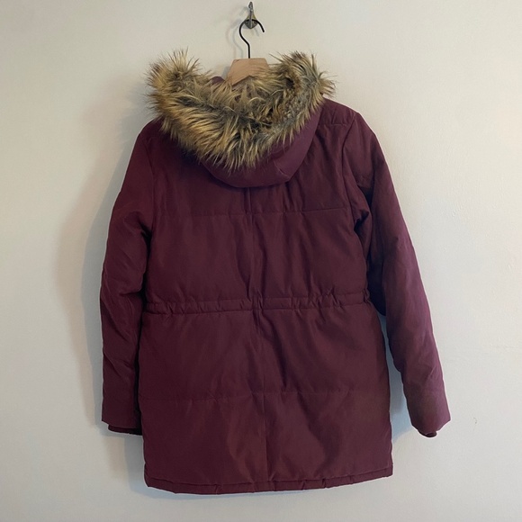 Abercrombie & Fitch Maroon Parka with Faux Fur-Lined Hood Size XS - Picture 3 of 8